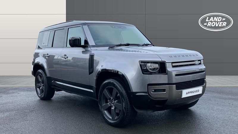 Used Land Rover Defender HSE Dynamic 300 HP (220 kW) 2023 Estate