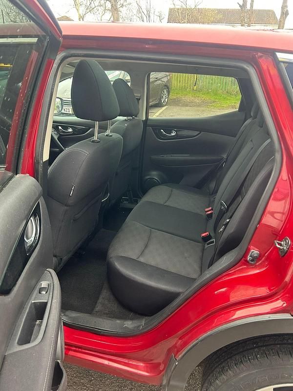Used Nissan Qashqai Acenta Premium 2014 Red SUV