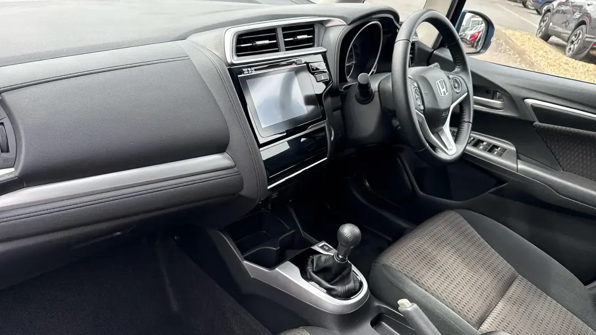 Second-hand Honda Jazz EX 102 CP (75 kW) 2002 Hatchback
