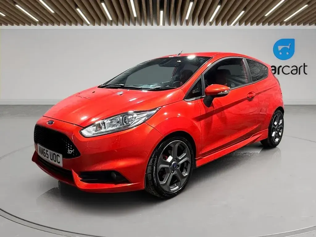 Used Ford Fiesta ST 182 HP (133 kW) 2015 Orange Hatchback