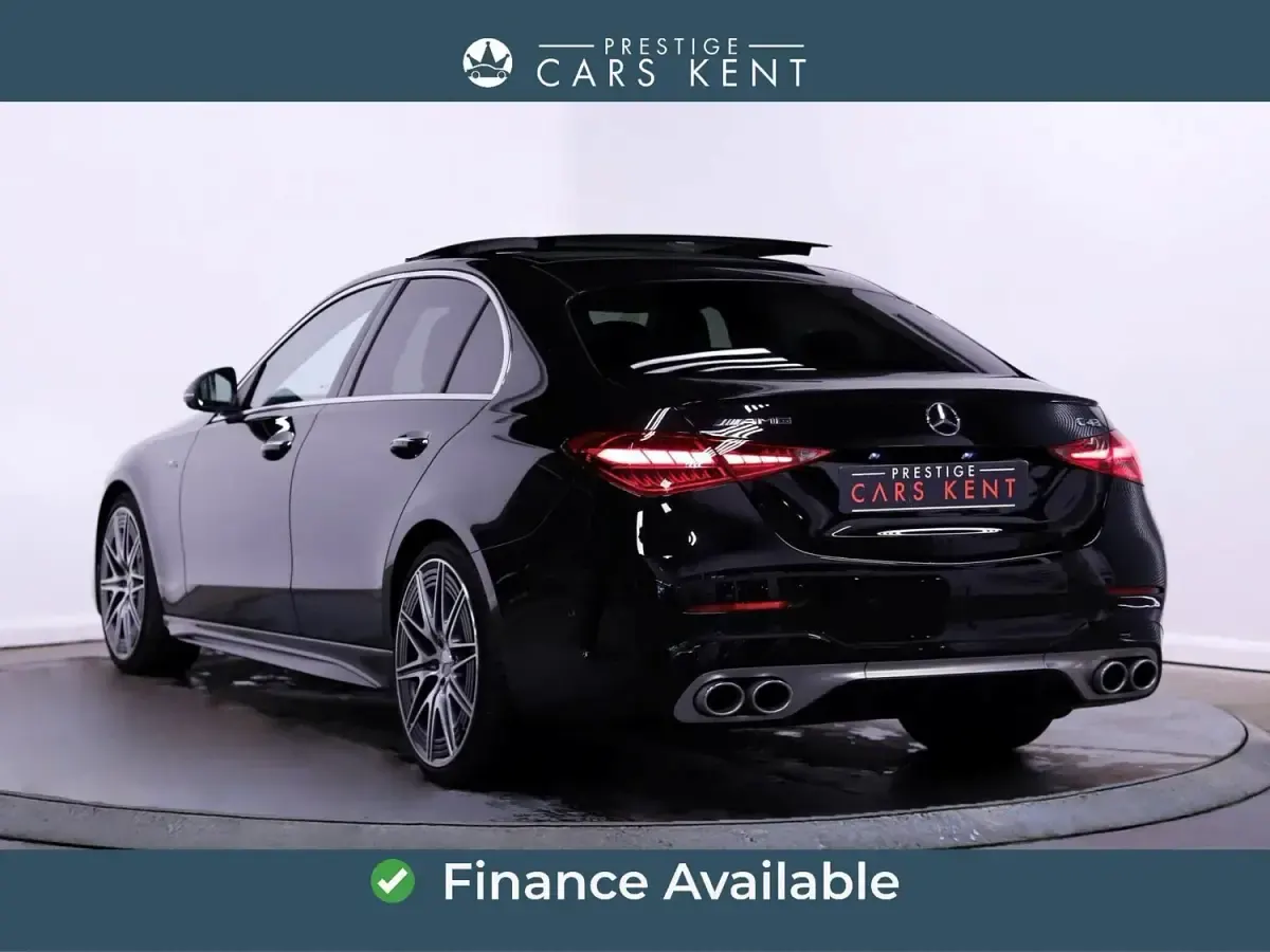 Begagnad Mercedes C43 AMG Premium Plus 2023 Svart Sedan