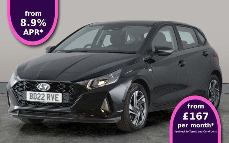 Black Used 2022 Hyundai i20 SE Hatchback | £12,535 (Fair price) - Image 1/3
