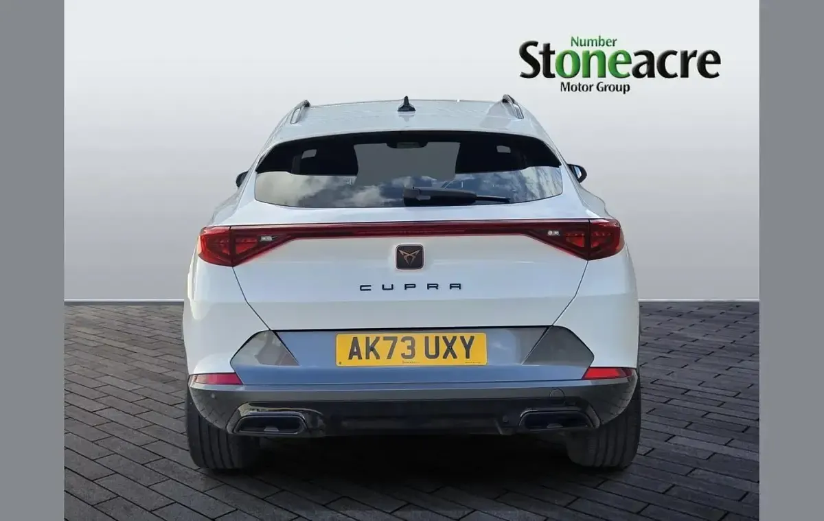 Used Cupra Formentor 150 HP (110 kW) 2023 White SUV