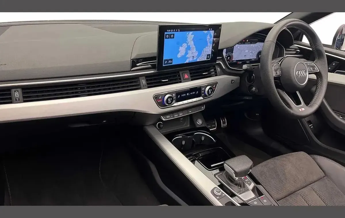 Used Audi A5 Cabriolet S-Line 147 HP (108 kW) 2021 White Cabriolet