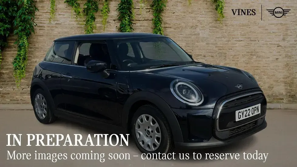 Used Mini ONE Classic 102 HP (75 kW) 2022 Hatchback