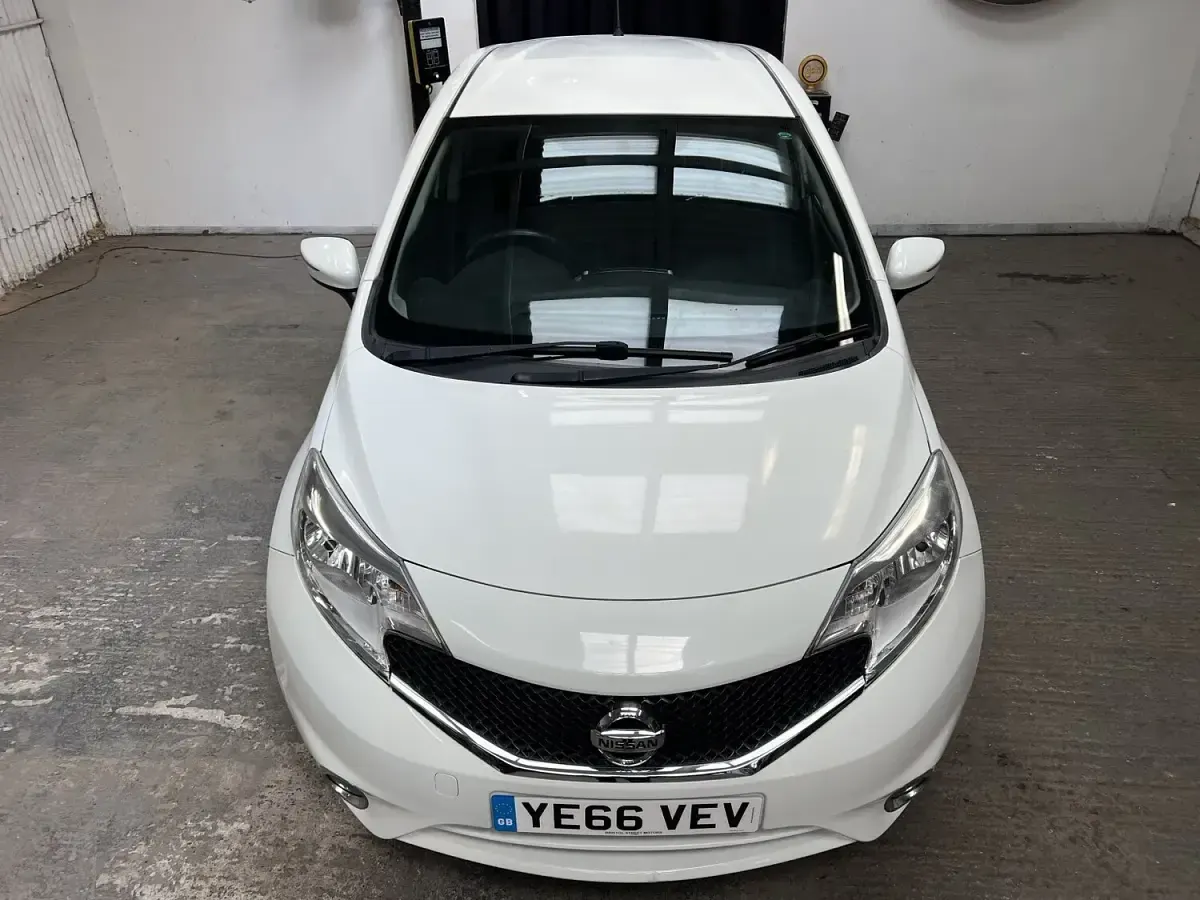 Used Nissan Note Acenta 78 HP (57 kW) 2016 White Hatchback