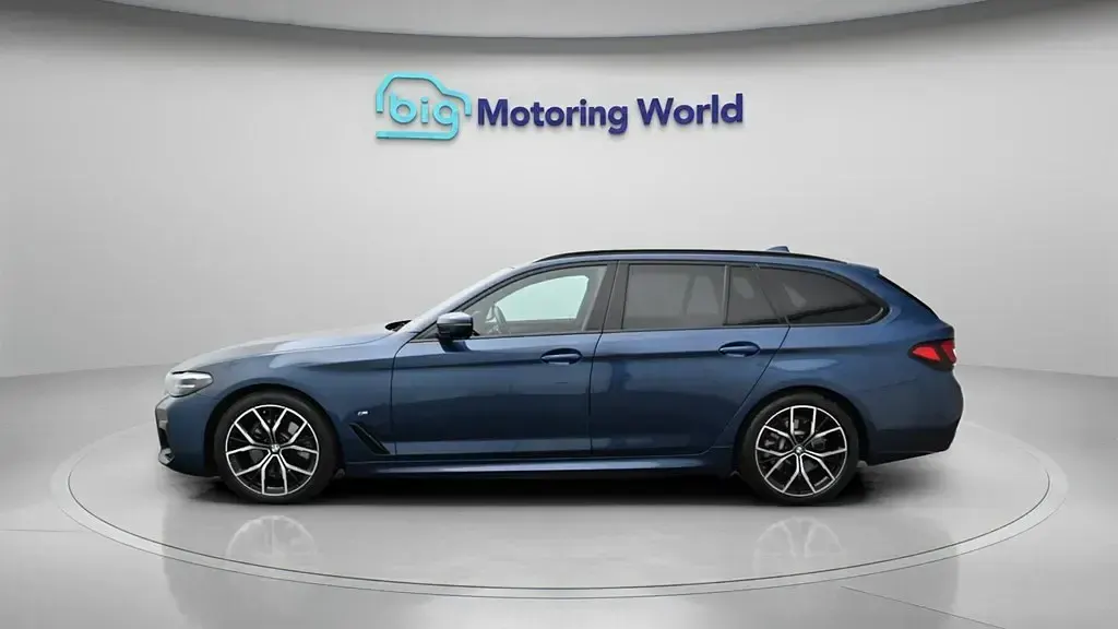 Used BMW 520 M Sport 190 HP (139 kW) 2022 Blue Estate