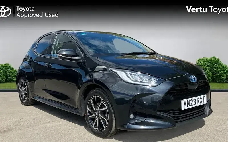 Used Toyota Yaris Design 116 HP (85 kW) 2023 Hatchback