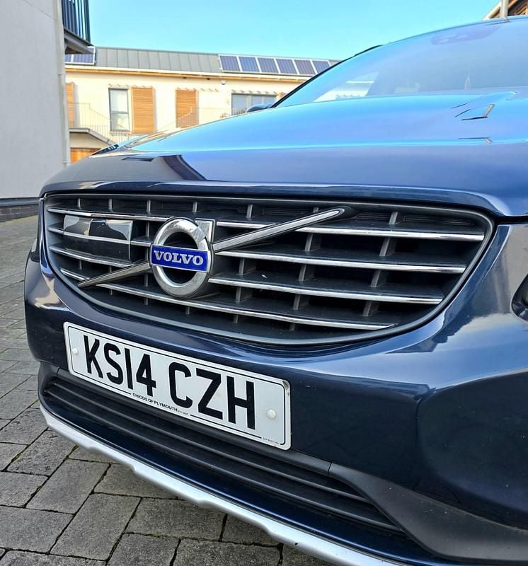 Used Volvo XC60 SE 2014 Blue SUV