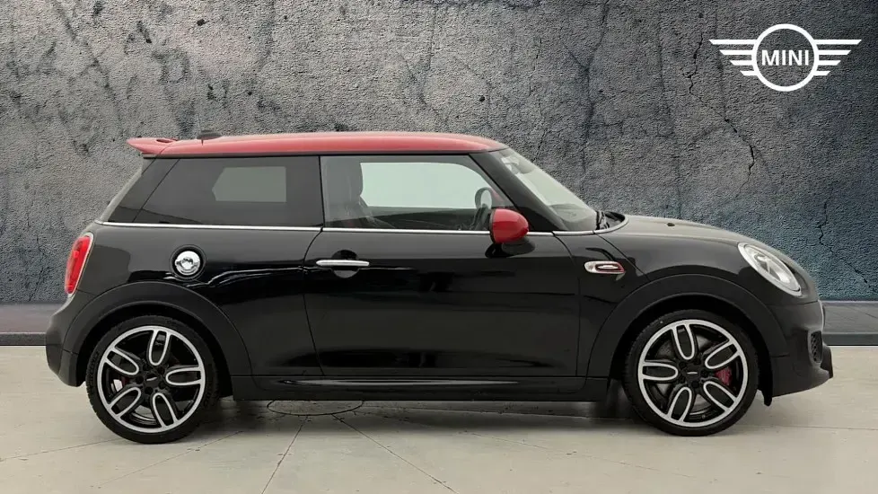 Używany Mini John Cooper Works Hatch 228 KM (167 kW) 2017 Czarny Hatchback