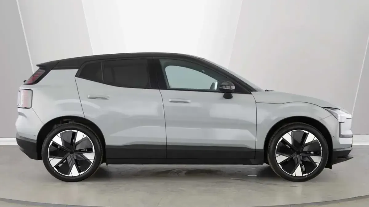 Used Volvo EX30 Ultra 197 kW (268 HP) 2025 SUV