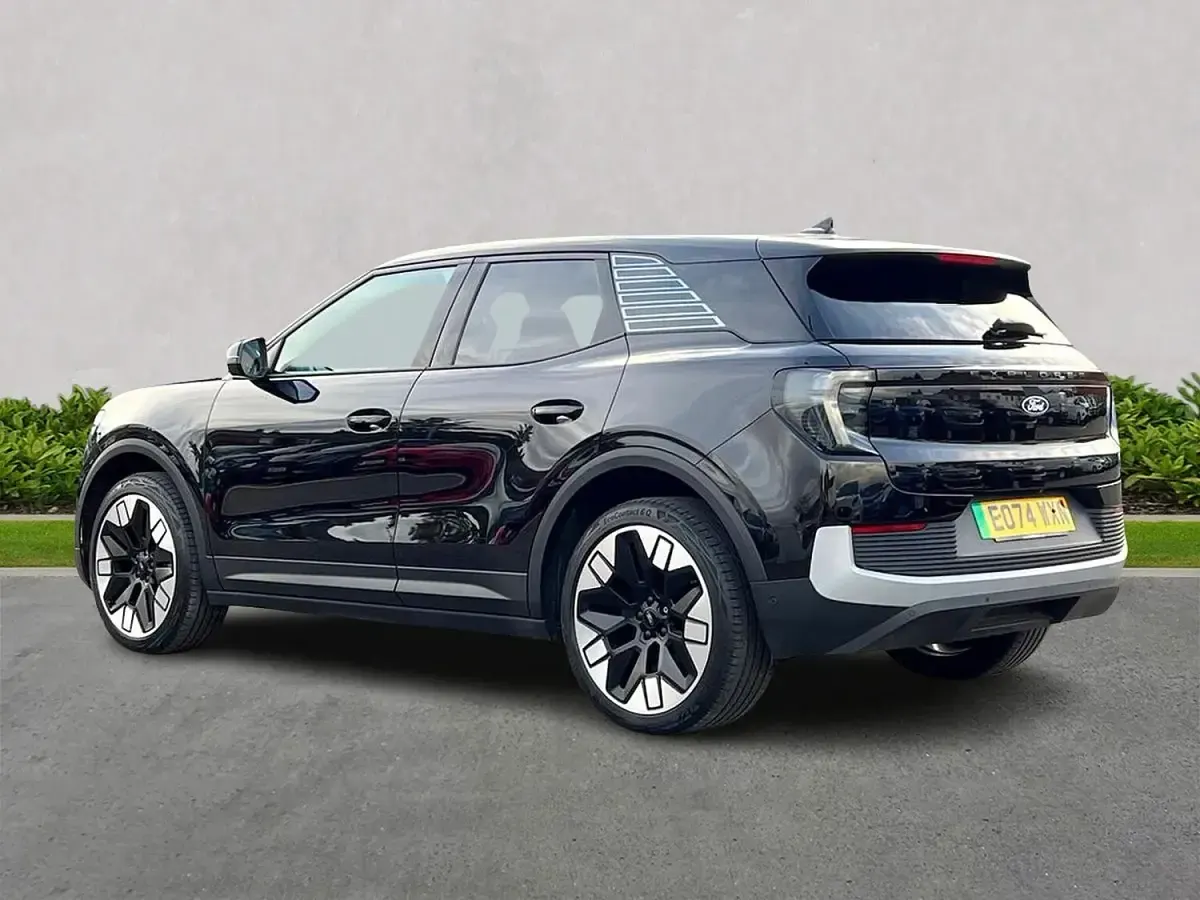 Used Ford Explorer Premium 250 kW (340 HP) 2024 Black SUV