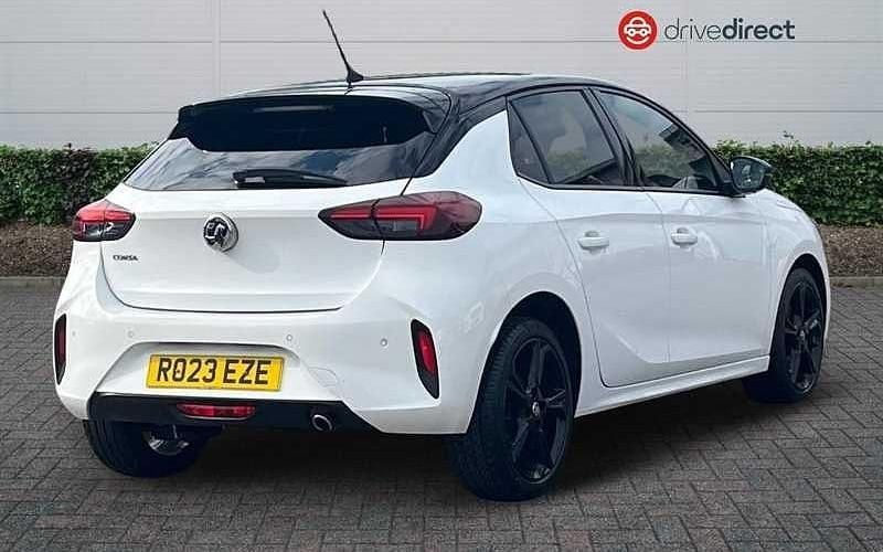Used Vauxhall Corsa S 101 HP (74 kW) 2023 White Hatchback