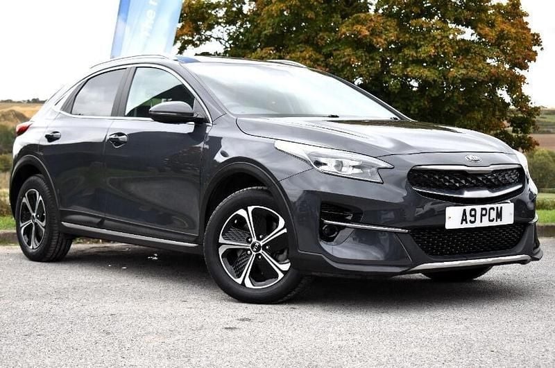 Grey Used 2020 Kia XCeed SUV | £15,389 (Fair price) - Image 1/3