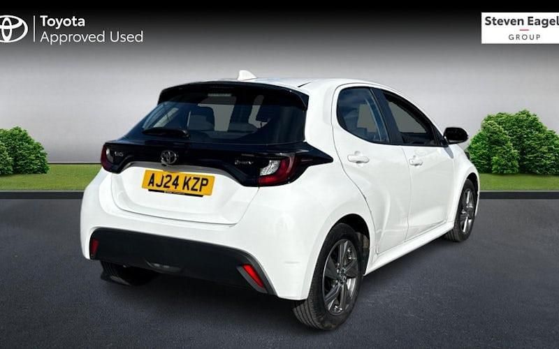 Used Toyota Yaris Hybrid 116 HP (85 kW) 2026 Hatchback