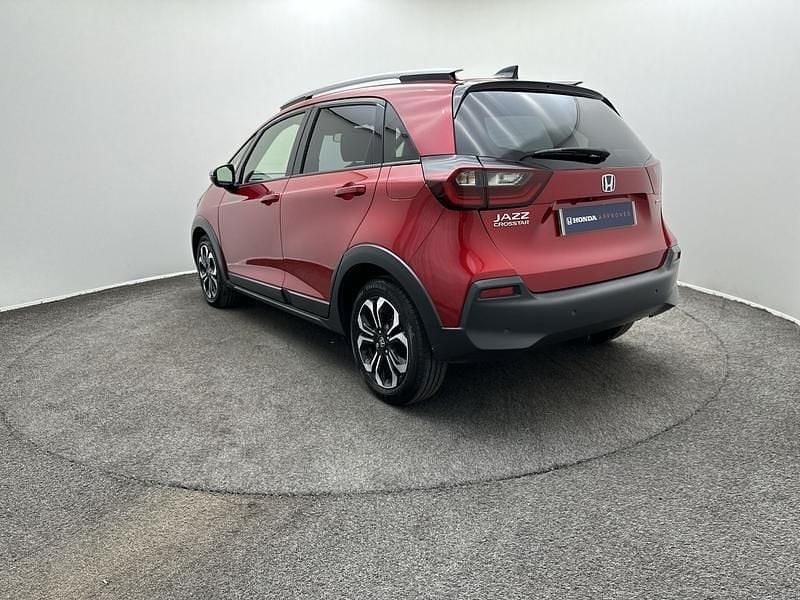 Used Honda Jazz Hybrid 109 HP (80 kW) 2023 Premium crystal red Hatchback