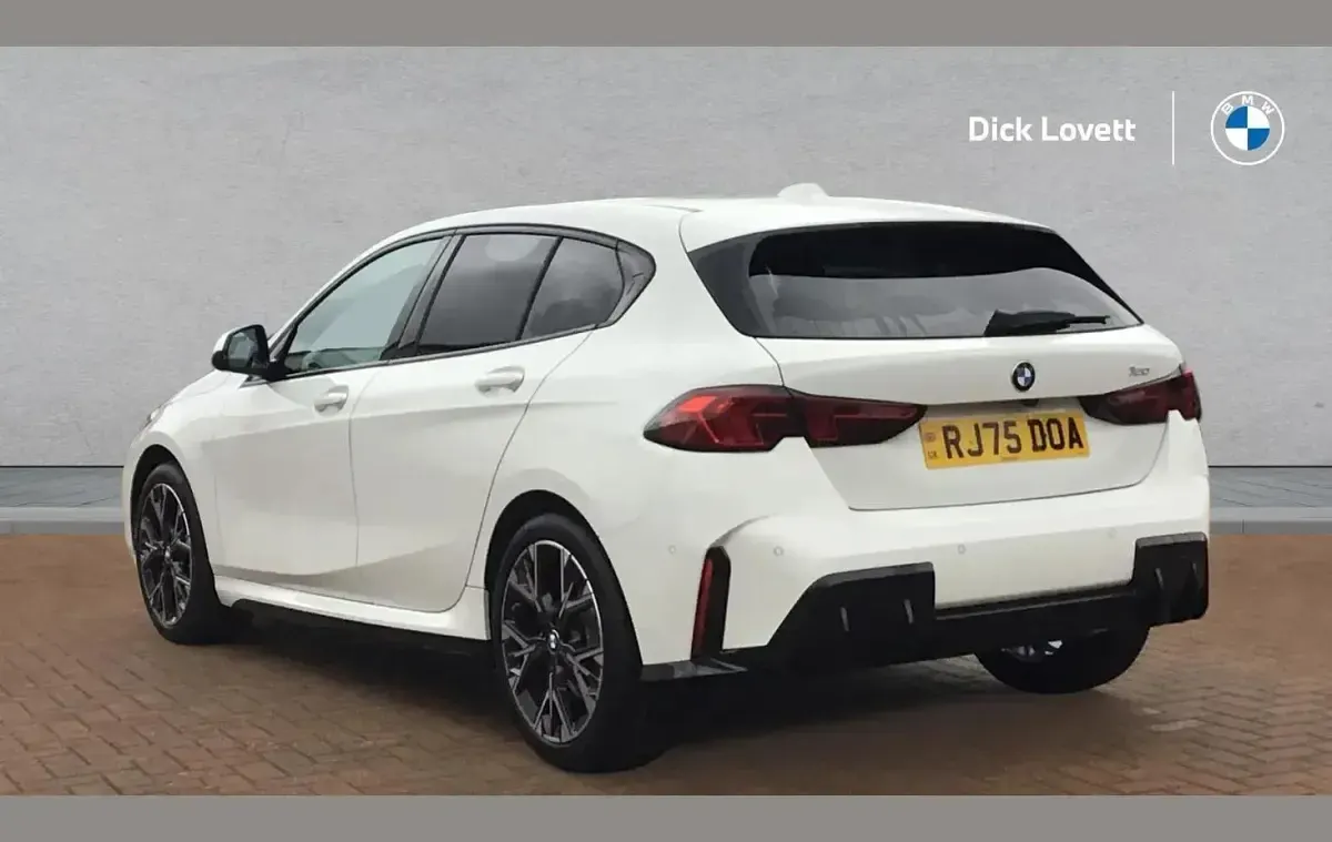 Used BMW 120 M Sport 154 HP (113 kW) 2026 White Hatchback