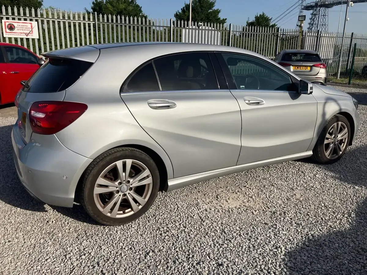 Used Mercedes A200 Premium 136 HP (100 kW) 2016 Silver Hatchback