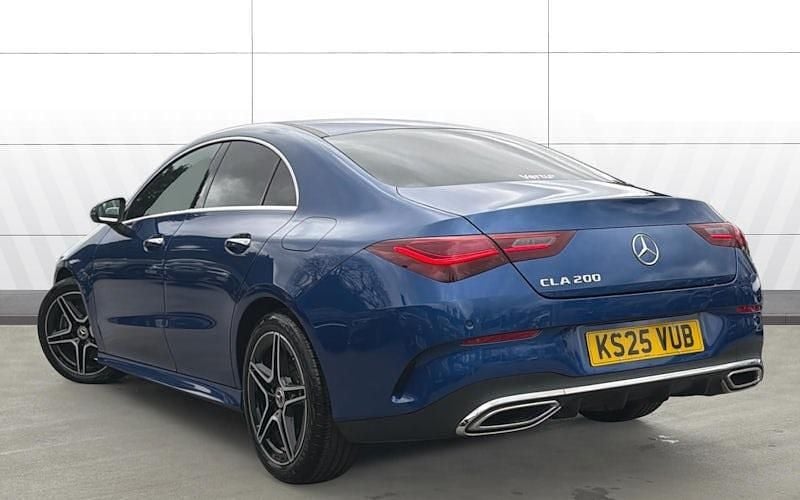 Used Mercedes CLA200 Executive 163 HP (119 kW) 2025 Sedan