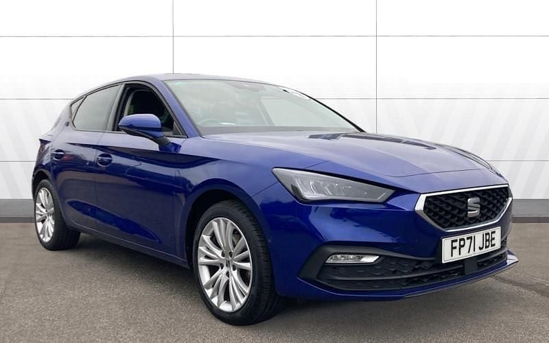 Used 2023 Seat Leon SE Dynamic Hatchback | £13,165 (Good price) - Image 1/4