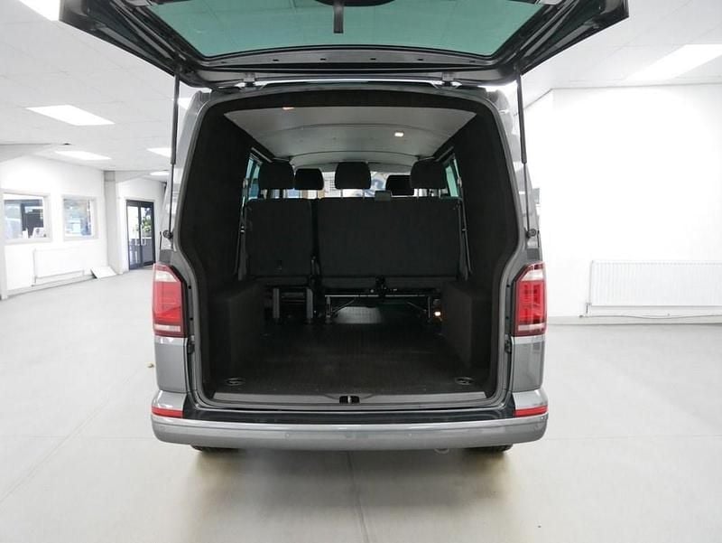 Used VW Transporter Edition 150 HP (110 kW) 2019 Grey Van