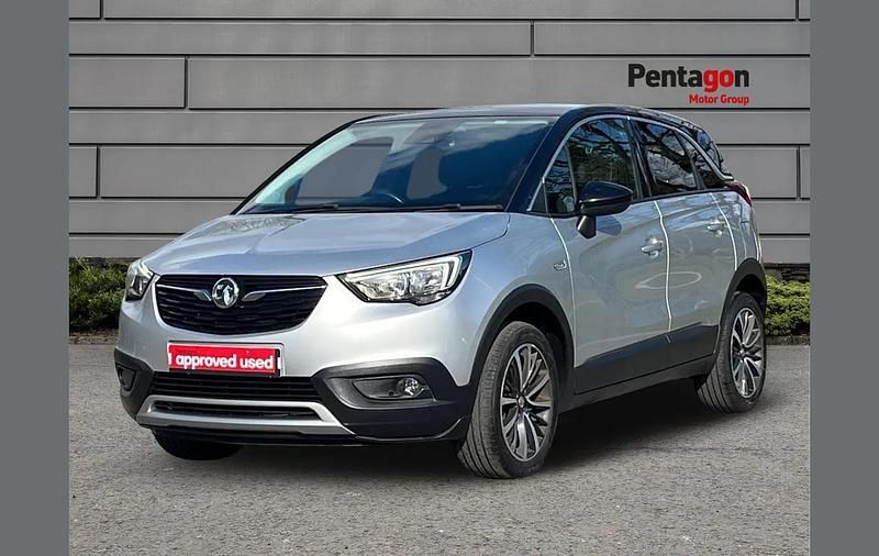 Used Vauxhall Crossland X Elite 130 HP (95 kW) 2019 Silver SUV
