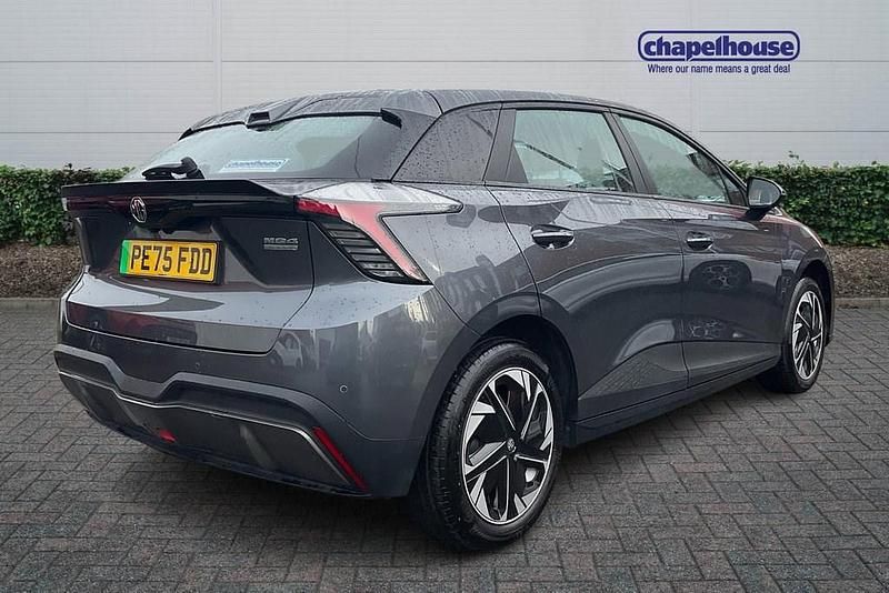 Ny MG MG4 EV 150 kW (204 HK) 2025 Halvkombi
