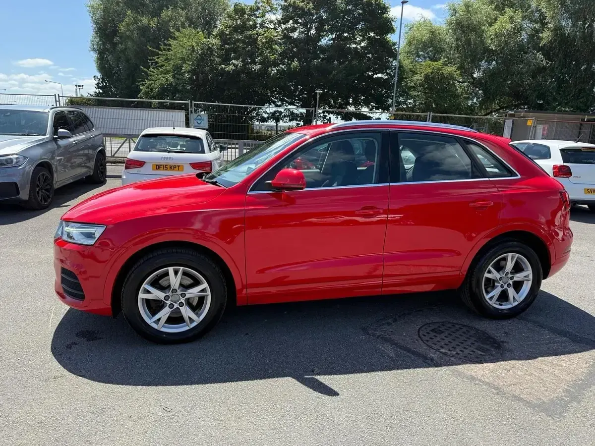 Used Audi Q3 147 HP (108 kW) 2016 Red SUV