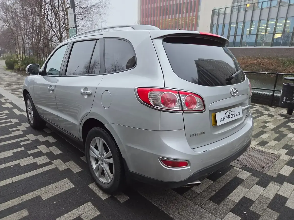 Używany Hyundai Santa Fe Premium 197 KM (144 kW) 2010 Srebrny SUV