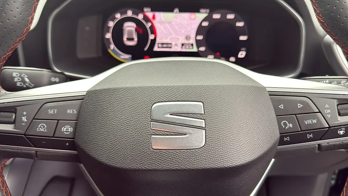 Used Seat Leon Black Edition 150 HP (110 kW) 2025 Black Hatchback