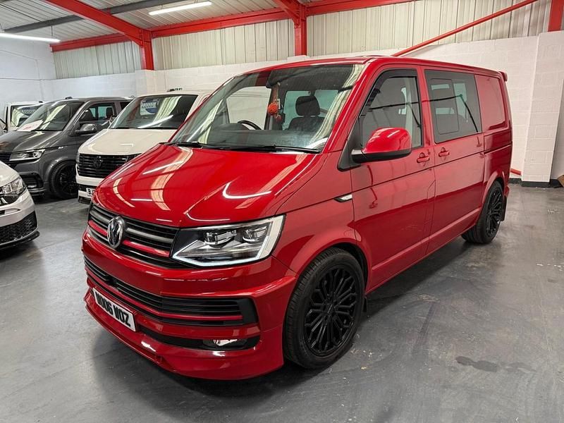 Used VW Transporter Highline 300 HP (220 kW) 2017 Red Van