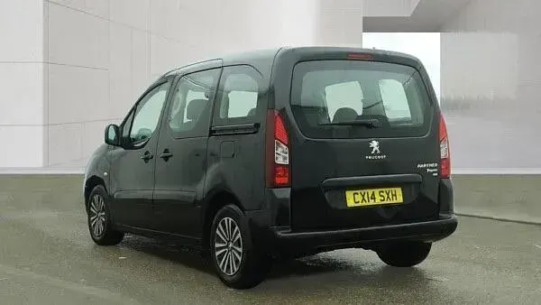 Used Peugeot TePee S 2014 Black MPV