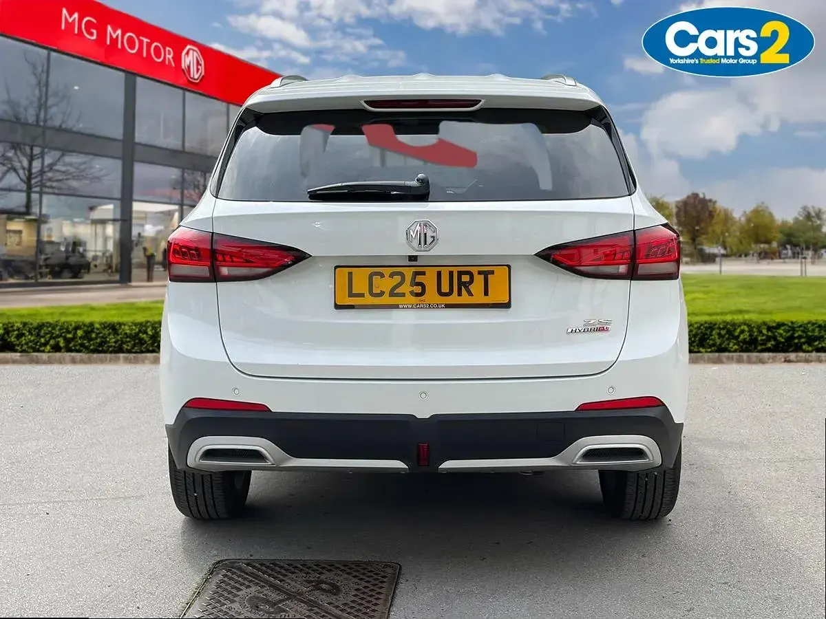 Used MG ZS Trophy 196 HP (144 kW) 2025 White SUV