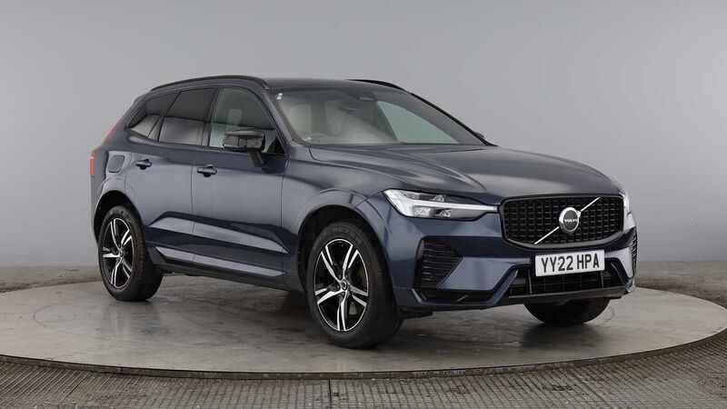 Used 2022 Volvo XC60 R-Design SUV | £26,450 (Fair price) - Image 1/4