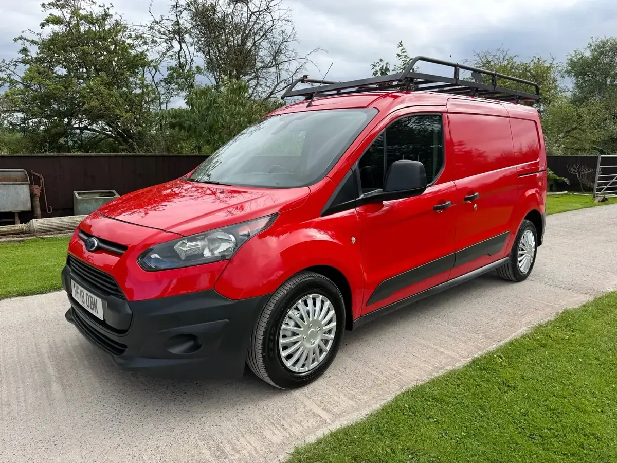 Used Ford Transit Connect 100 HP (73 kW) 2018 Blue MPV
