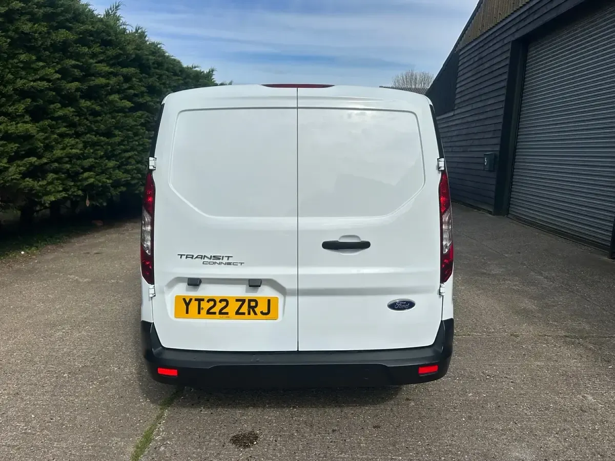 Used Ford Transit Connect 100 HP (73 kW) 2022 White MPV