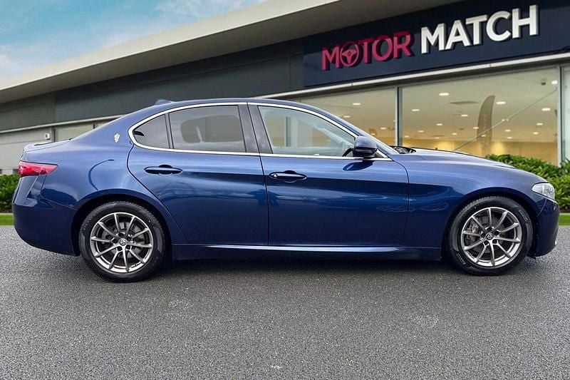 Used Alfa Romeo Giulia Super 2016 Blue Sedan
