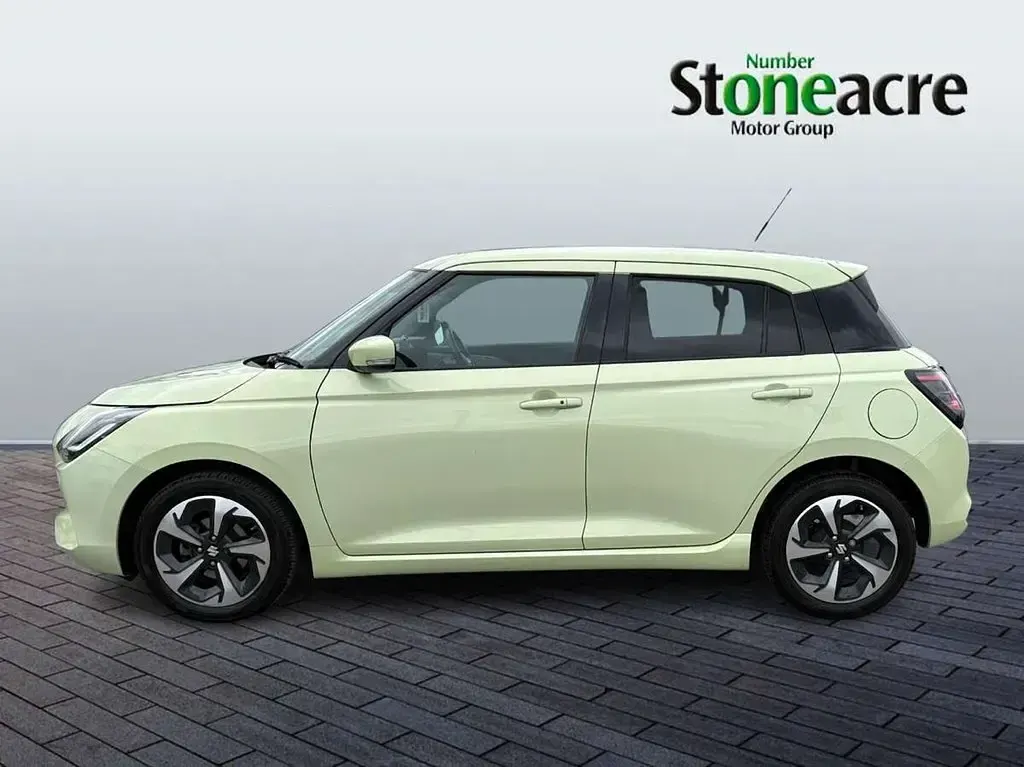 Used Suzuki Swift 82 HP (60 kW) 2024 Yellow Hatchback