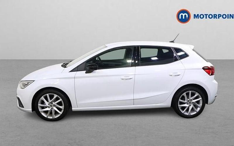 Used Seat Ibiza FR 95 HP (69 kW) 2025 White Hatchback