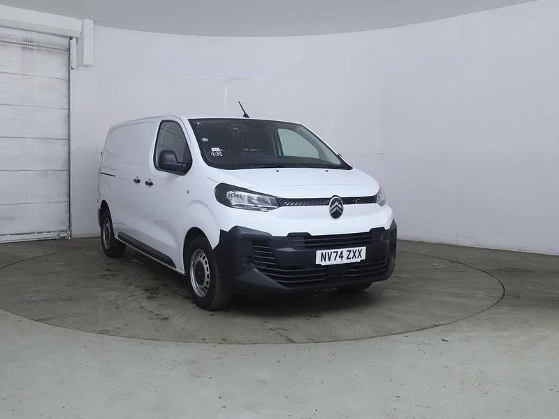 Used Citroën Dispatch 120 HP (88 kW) 2025 White MPV