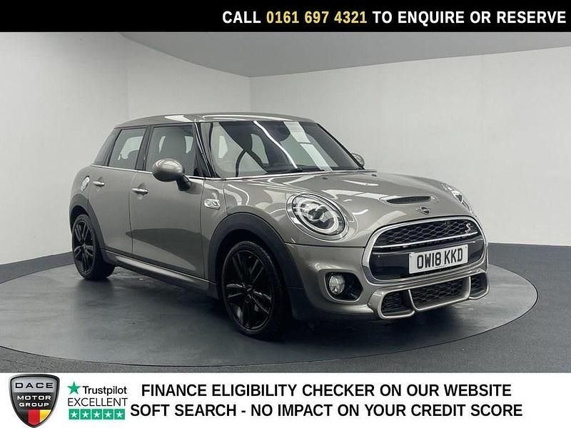 Used Mini Cooper S Hatch 192 HP (141 kW) 2018 Silver Hatchback