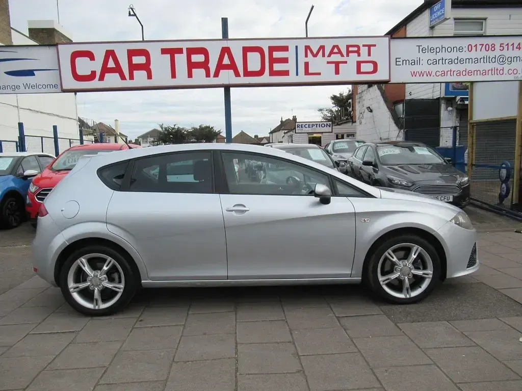 Używany Seat Leon FR 2008 Szary Hatchback