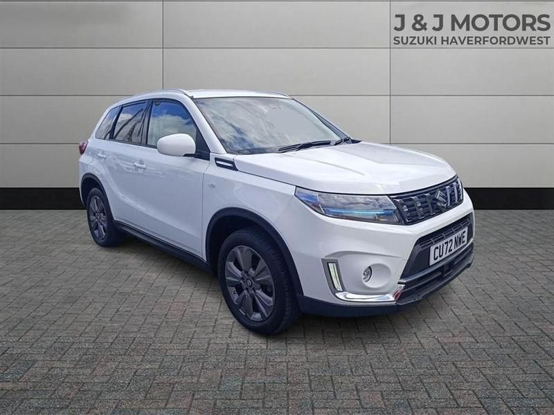 White Used 2022 Suzuki Vitara SZ-T SUV | £17,995 (Fair price) - Image 1/4