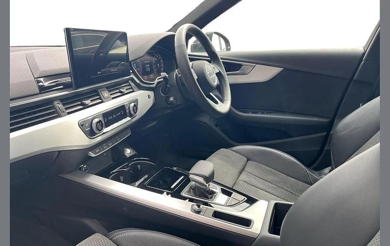 Used Audi A4 S-Line 161 HP (118 kW) 2020 Grey Sedan