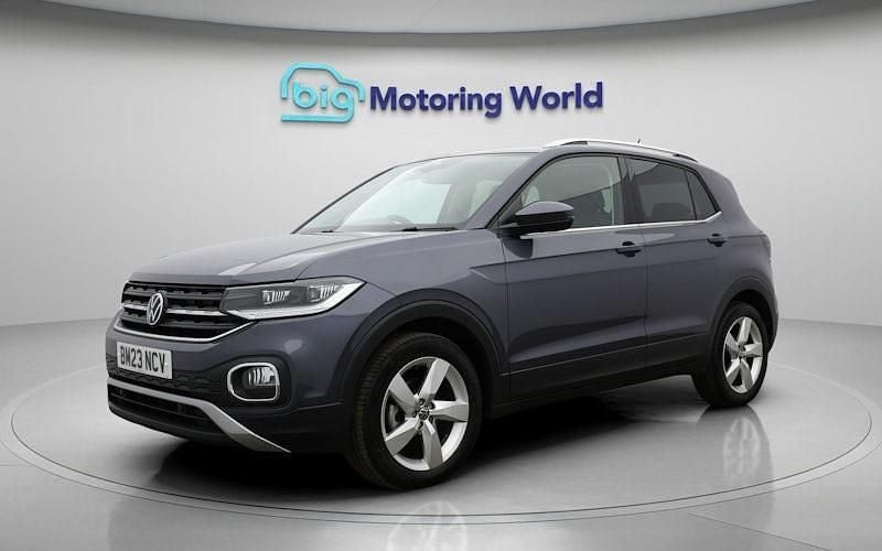 Used VW T-Cross SEL 110 HP (80 kW) 2022 SUV