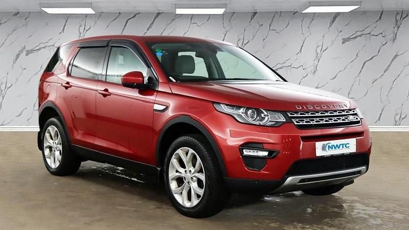 Used Land Rover Discovery Sport HSE 180 HP (132 kW) 2015 Red SUV