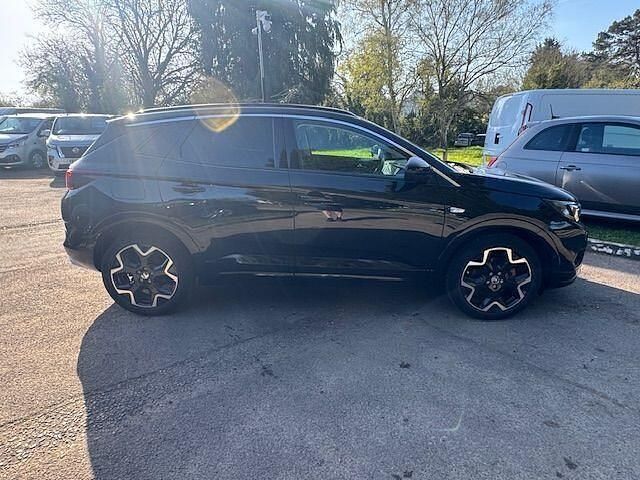 Used Vauxhall Grandland X Elite 130 HP (95 kW) 2023 Black SUV