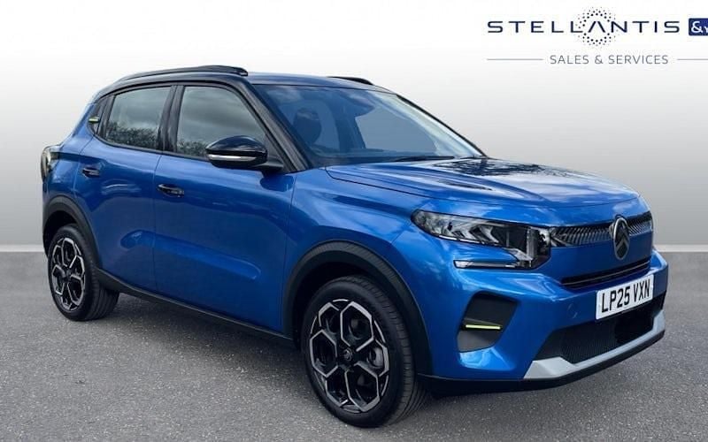 New Citroën C3 101 HP (74 kW) 2025 Red SUV