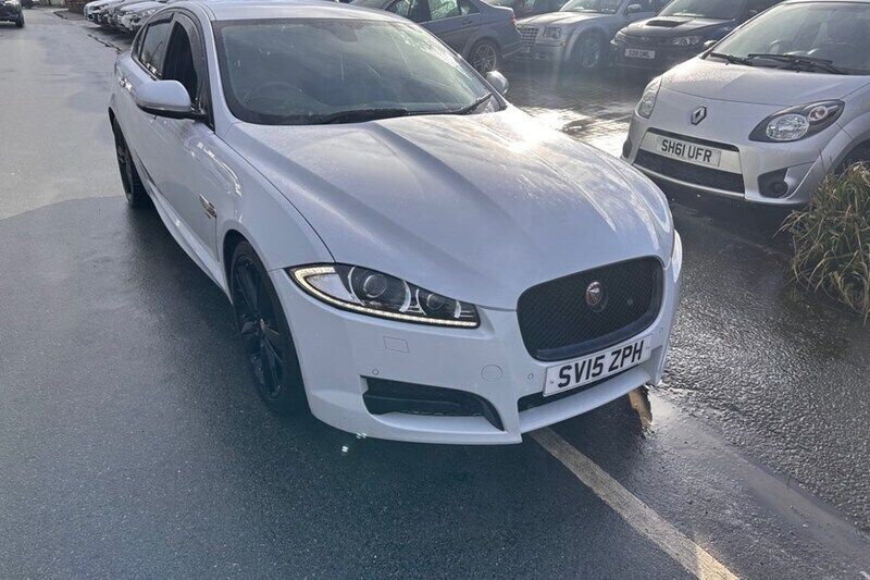 White Used 2015 Jaguar XF R-Sport Sedan | £9,995 (Fair price) - Image 1/1