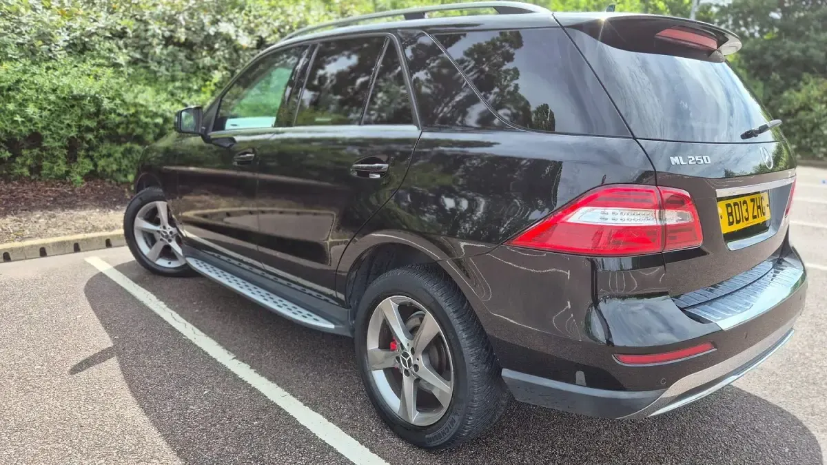 Used Mercedes ML250 SE 2013 Black SUV